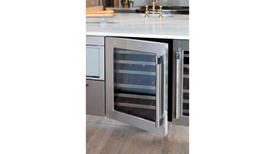 24" Thermador Under-Counter Wine Reserve with Glass Door - T24UW920RS