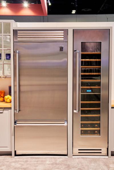 36" Hestan KRP Series Right-Hinge Pro Style Bottom Mount Refrigerator with Top Compressor - KRPR36-TQ