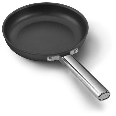 SMEG 50's Style Frypan With Cold-forged Aluminium Body in Black- CKFF2401BLM