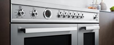 48" Bertazzoni Induction Range with 6 Heating Zones and Cast Iron Griddle - PRO486IGFEPCAT