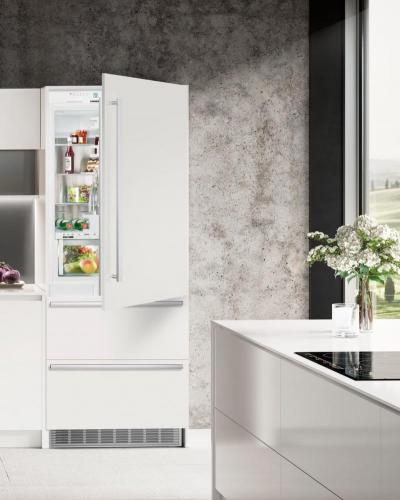 30" Liebherr 14.1 Cu. Ft. Combined Refrigerator Freezer with BioFresh and NoFrost - HCB1590G