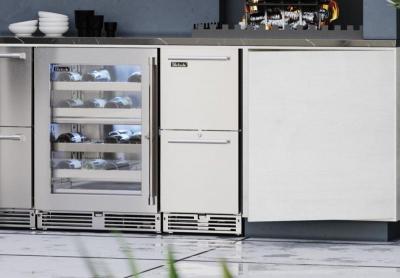 15" Perlick Signature Series Outdoor Refrigerated Drawers with 2.8 Cu. Ft. Capacity - HP15RO45DL