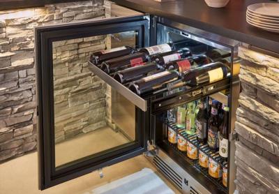 24" Perlick Outdoor Signature Series Left-Hinge Beverage Center in Stainless Steel Glass Door - HP24BO43L